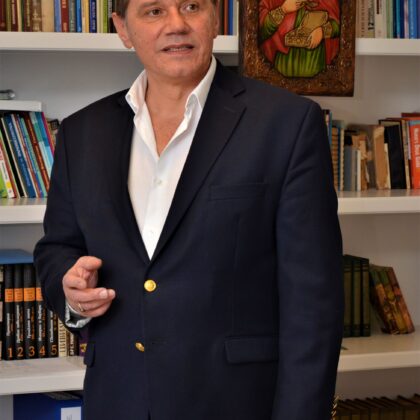 Проф. Д-р Димитър Масларов