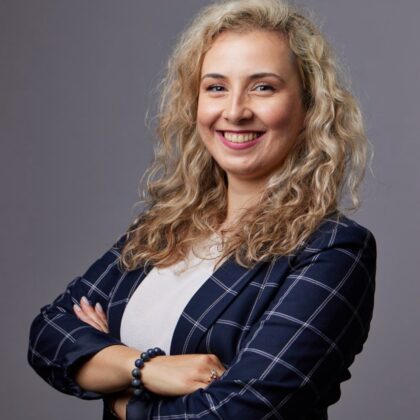 Христина (Иси) Иванова