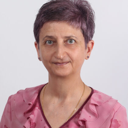Петя Декова